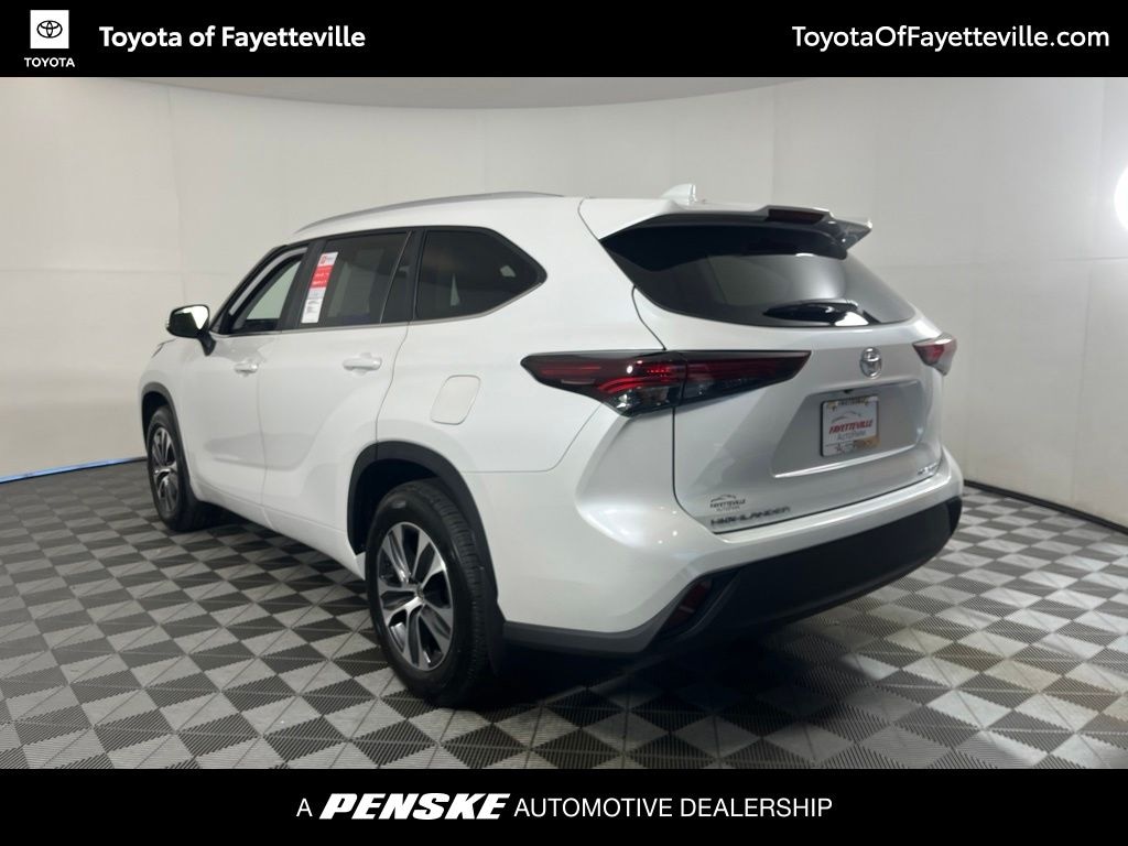 Used 2026 Toyota Highlander XLE SUV