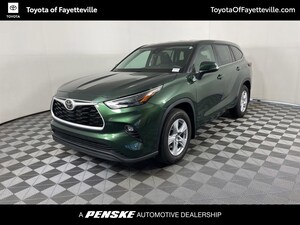 2024 Toyota Highlander LE SUV