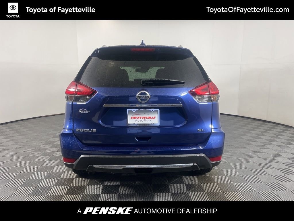 Used 2018 Nissan Rogue SL SUV