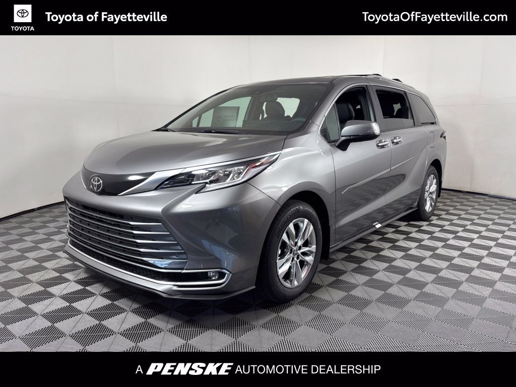 2026 Toyota Sienna Limited 7 PASSENGER