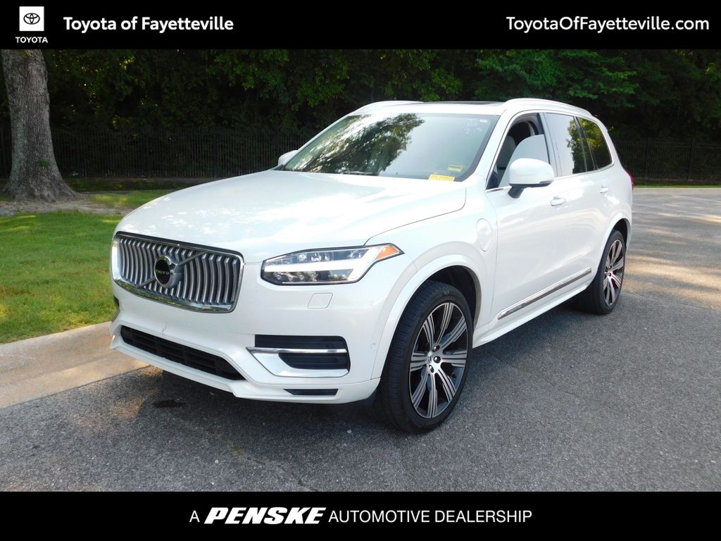 2021 Volvo XC90 T8 Recharge Inscription 6 Pas PHEV AWD's photo