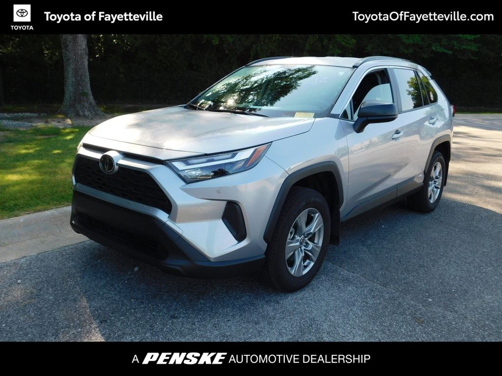 Used 2025 Toyota RAV4 Hybrid LE SUV