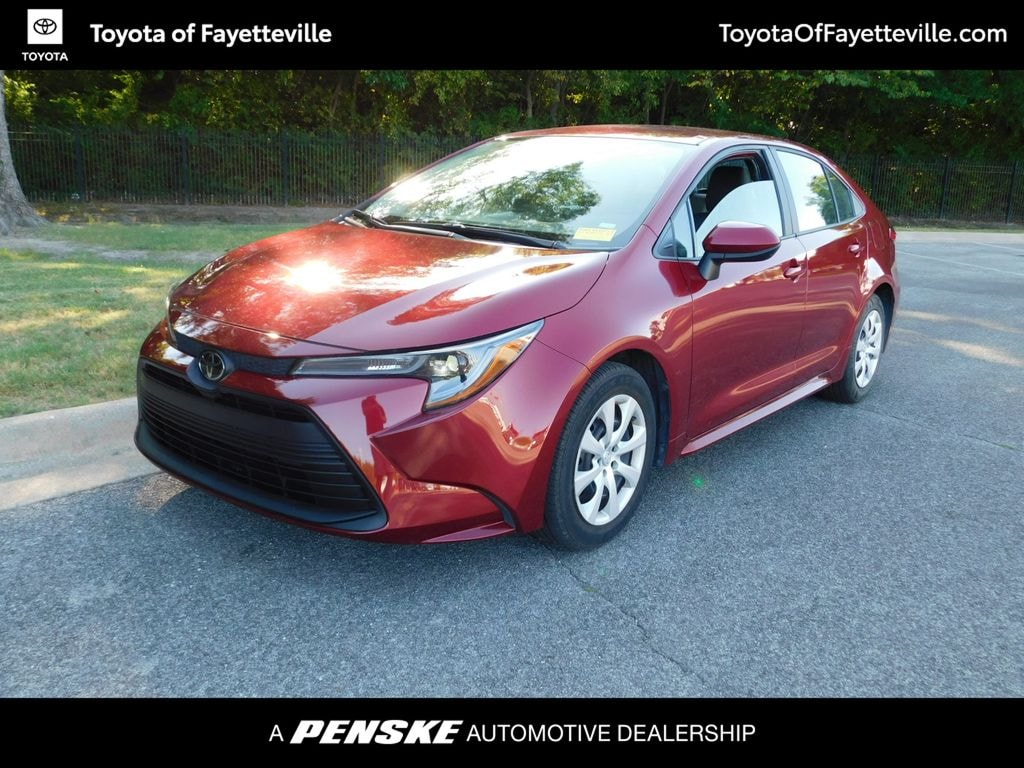 Used 2025 Toyota Corolla LE Sedan