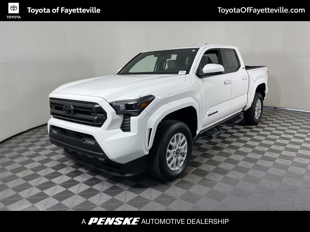 2025 Toyota Tacoma SR5's photo