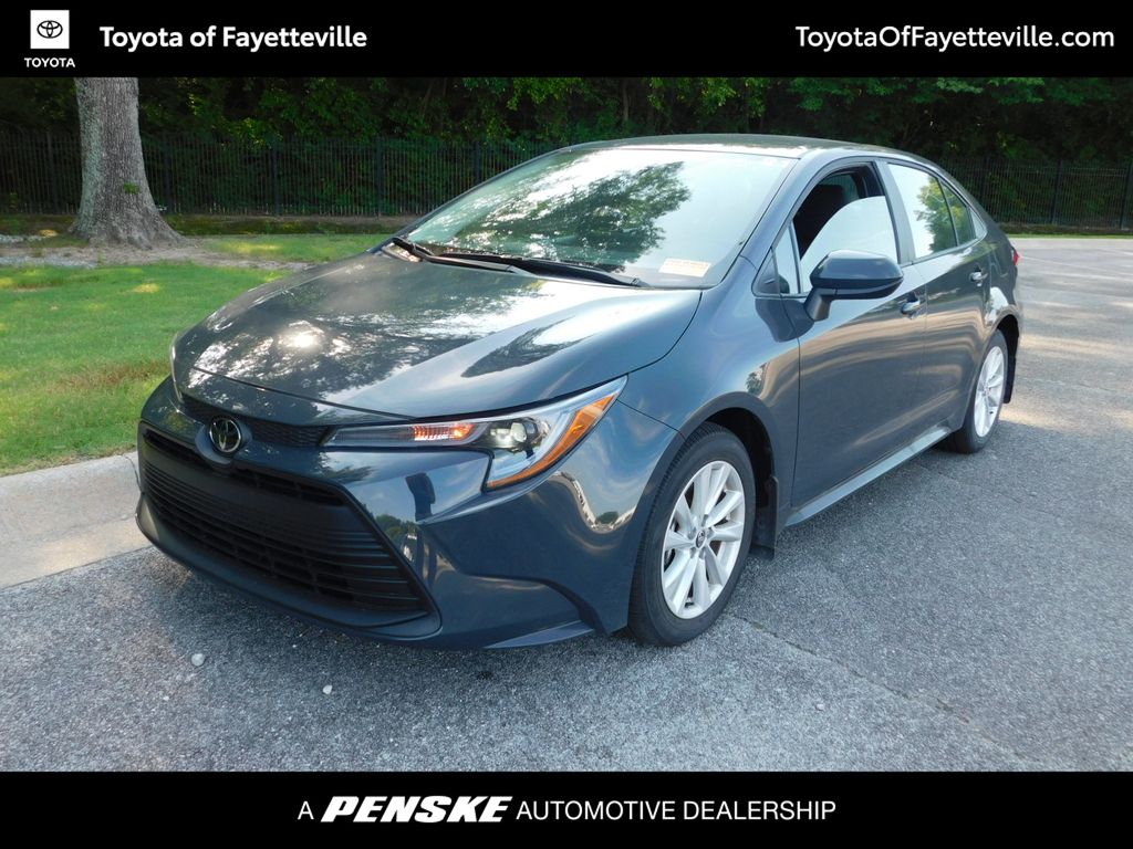 2026 Toyota Corolla LE CVT's photo