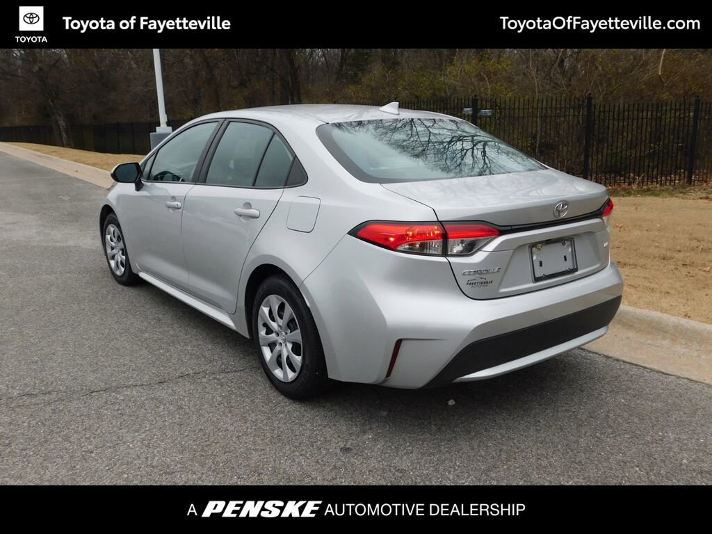 Used 2022 Toyota Corolla LE Sedan