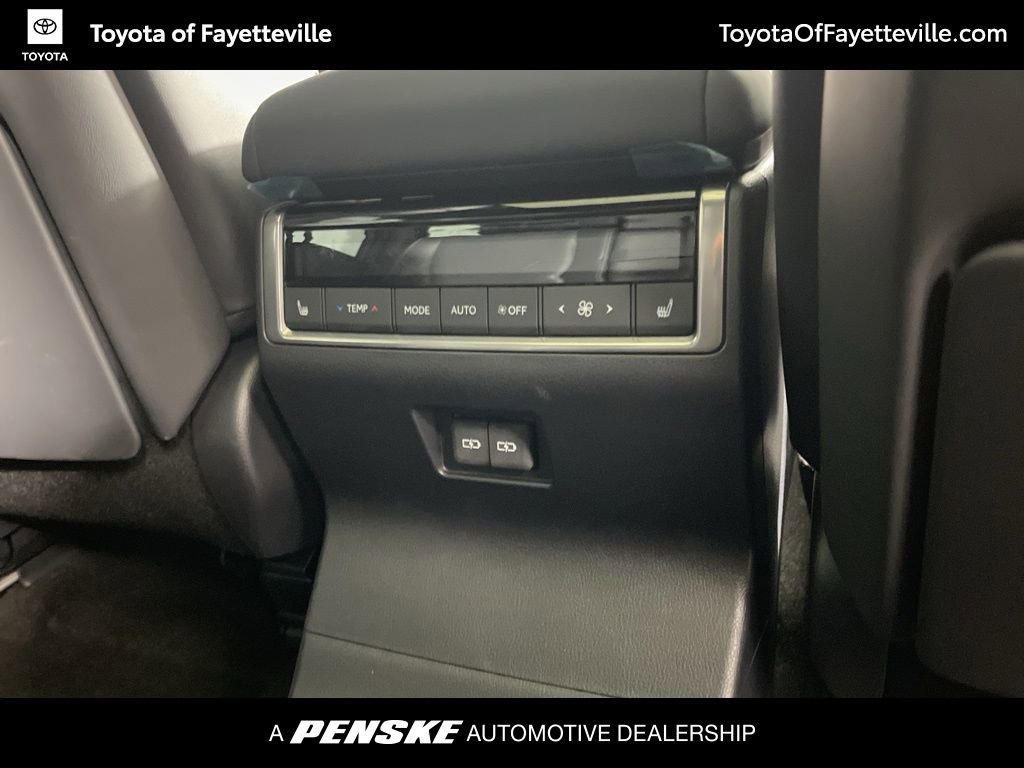 2024 Lexus GX Luxury - Photo 10