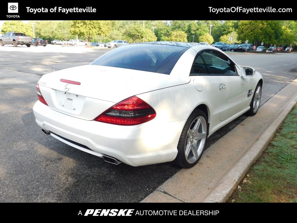 Used 2009 Mercedes-Benz SL-Class SL 550 Convertible
