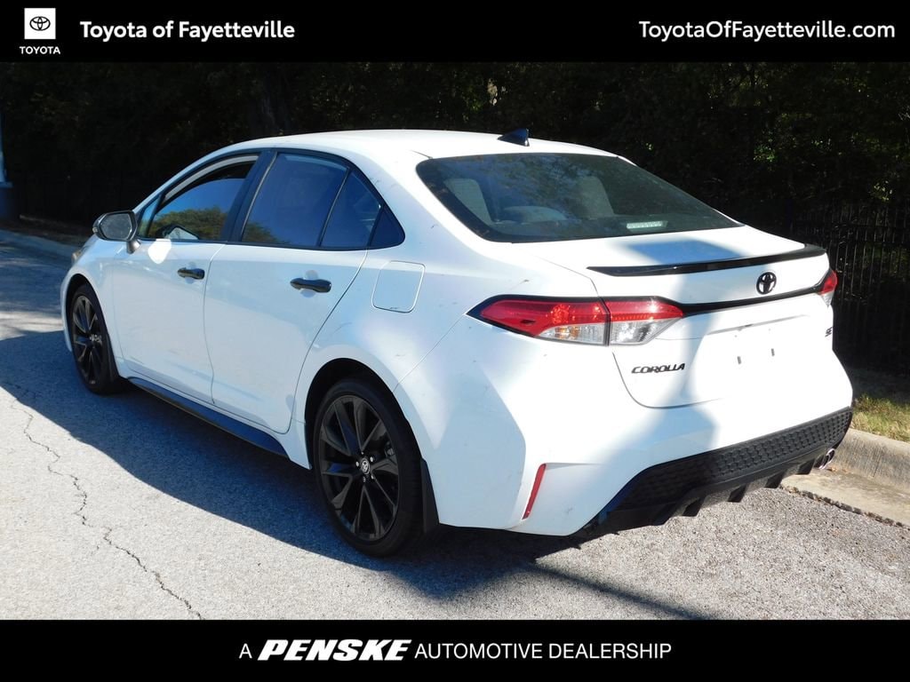 Used 2022 Toyota Corolla SE Nightshade Sedan