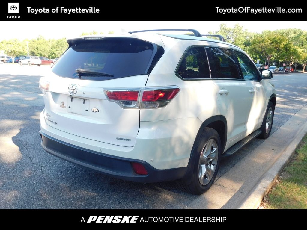 Used 2015 Toyota Highlander Limited SUV