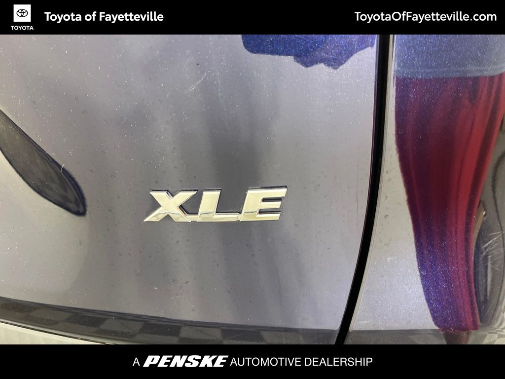2024 Toyota RAV4 XLE - Photo 16
