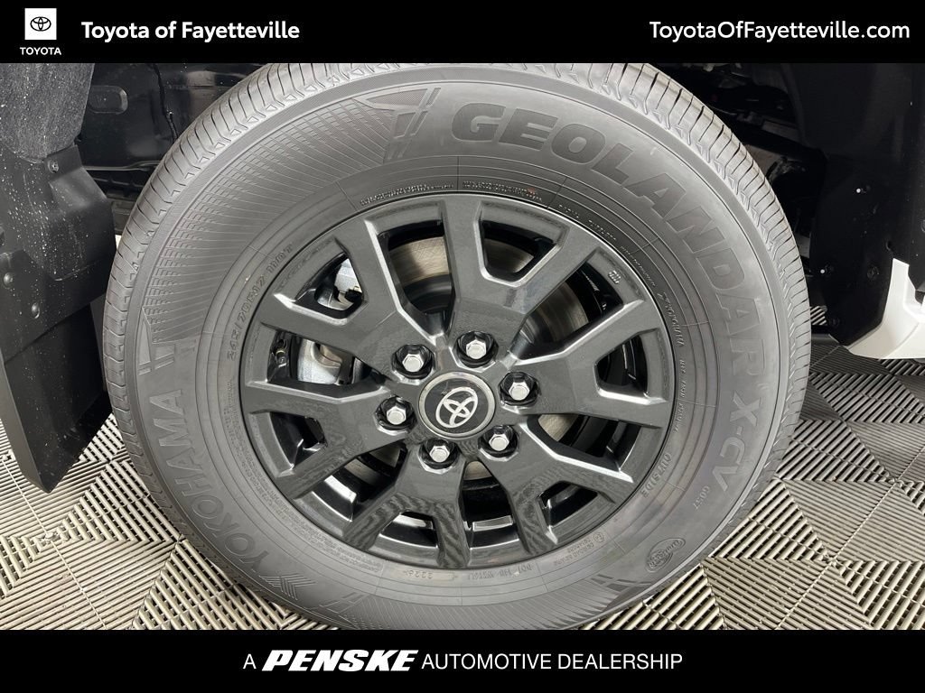 New 2026 Toyota 4Runner SR5 4WD SR5