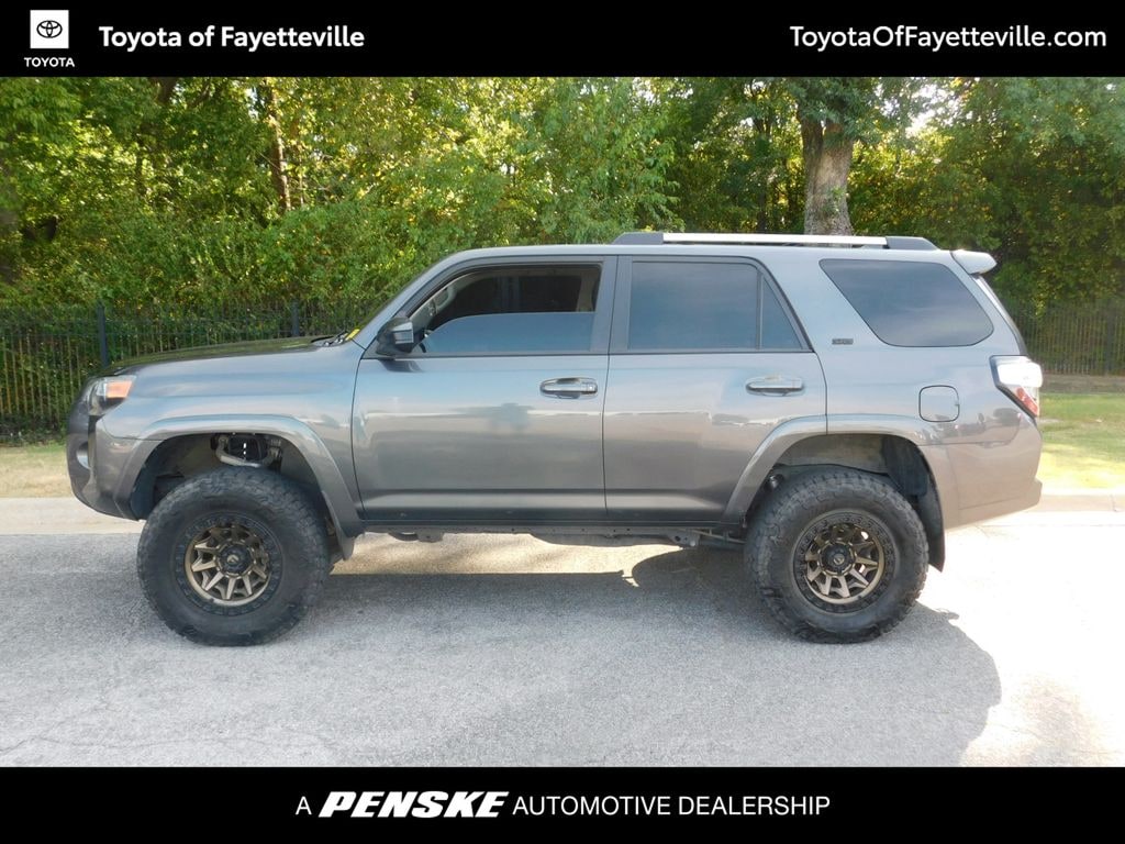 Used 2022 Toyota 4Runner SR5 SUV