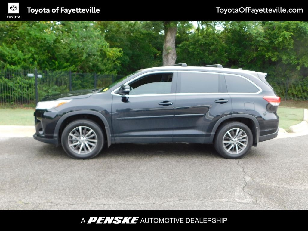 Used 2019 Toyota Highlander XLE SUV