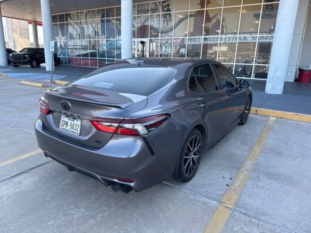 Used 2023 Toyota Camry SE Sedan