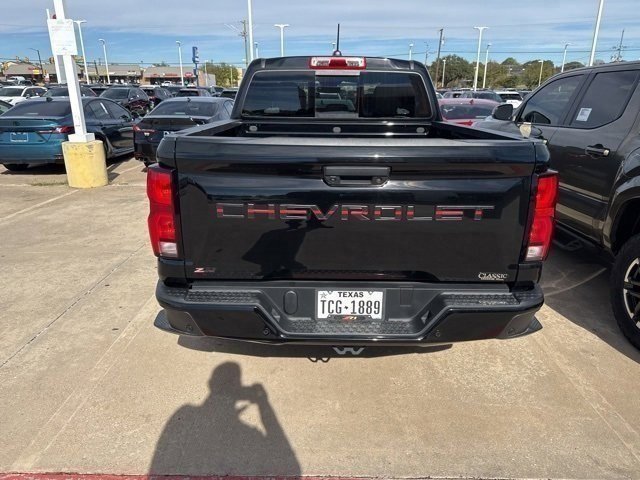 2023 Chevrolet Colorado Z71 photo 4