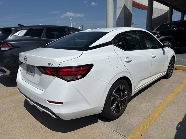 2024 Nissan Sentra SV photo 4