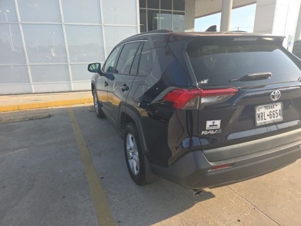 Used 2019 Toyota RAV4 XLE SUV