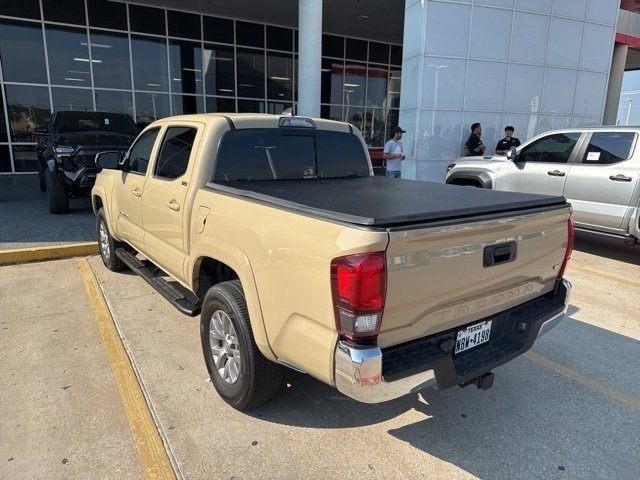 2019 Toyota Tacoma SR5 V6 photo 3