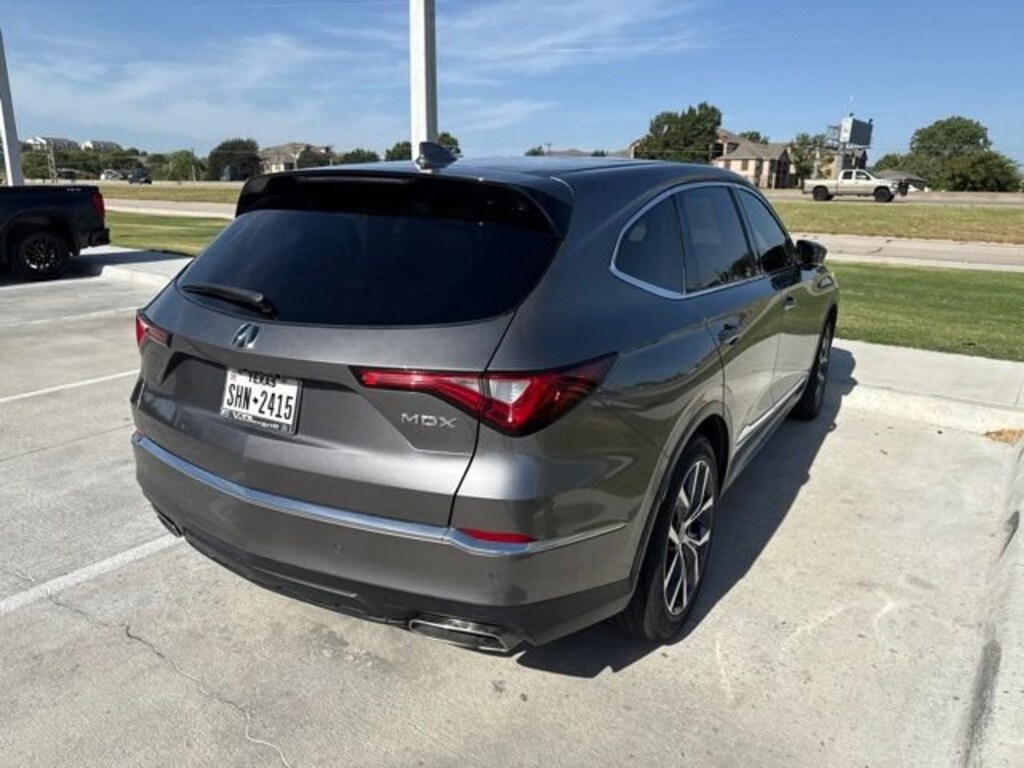 Used 2022 Acura MDX FWD with Technology Package SUV