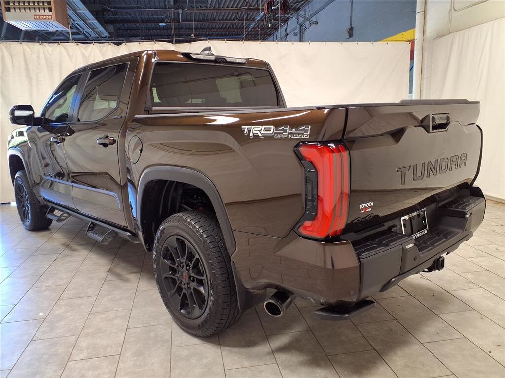 2025 Toyota Tundra Limited photo 3