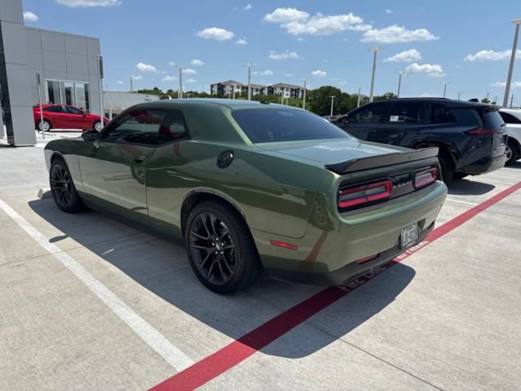 Used 2023 Dodge Challenger R/T Coupe