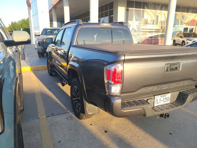 2023 Toyota Tacoma TRD Sport V6 photo 3