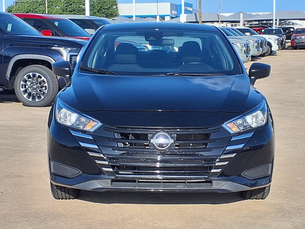 Used 2024 Nissan Versa 1.6 S Sedan