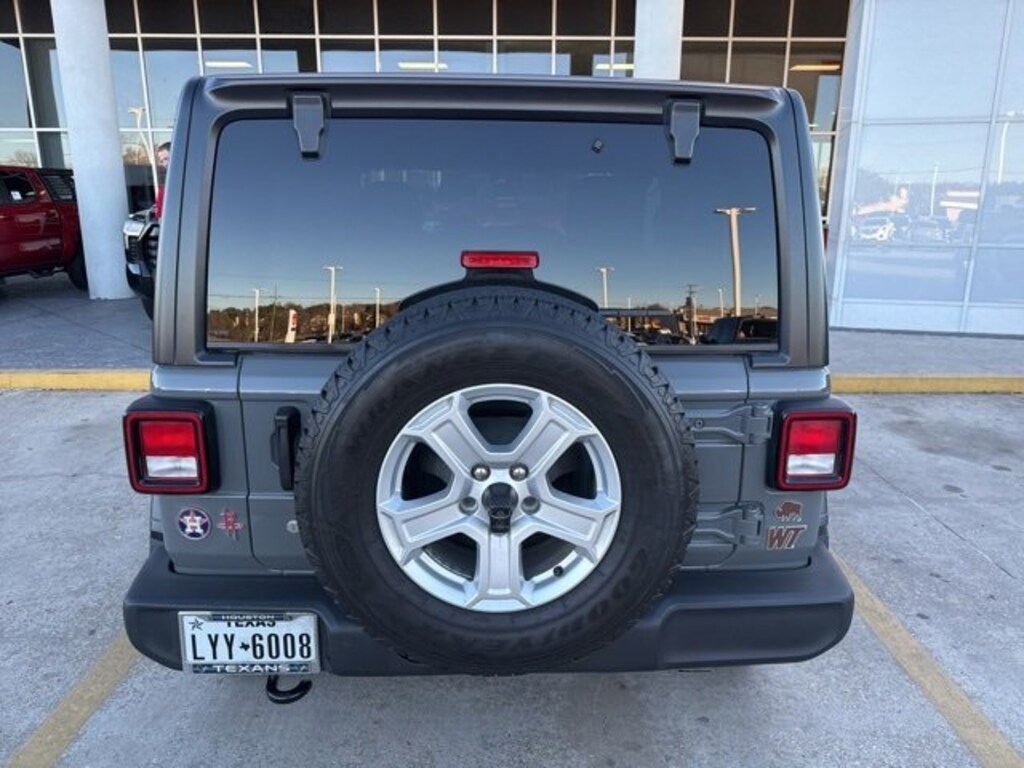 Used 2019 Jeep Wrangler Sport 4x4 SUV