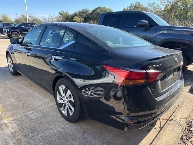2024 Nissan Altima 2.5 S photo 3