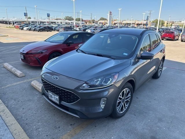 2022 Ford Escape SEL photo 2