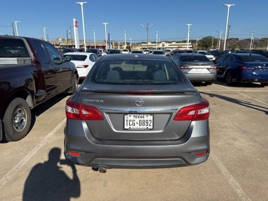 Used 2019 Nissan Sentra SR Sedan