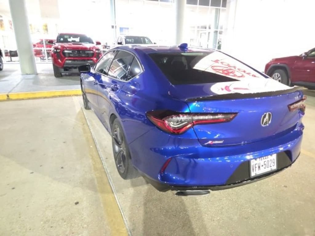 Used 2023 Acura