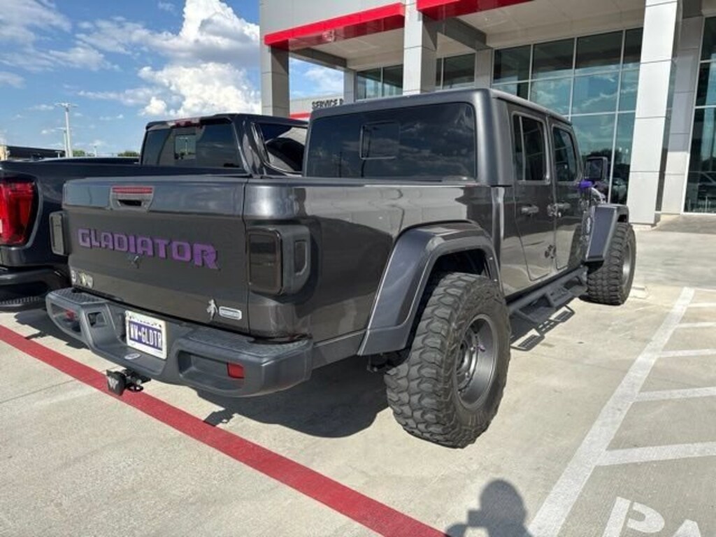 Used 2021 Jeep Gladiator Overland Truck Crew Cab