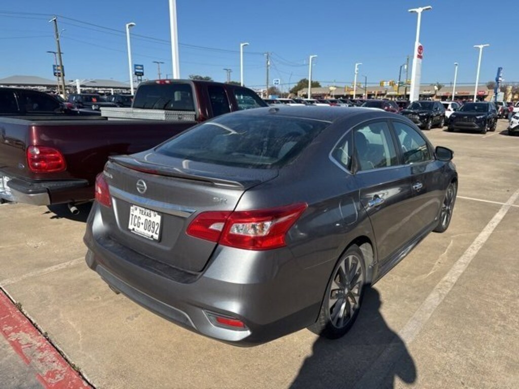 Used 2019 Nissan Sentra SR Sedan