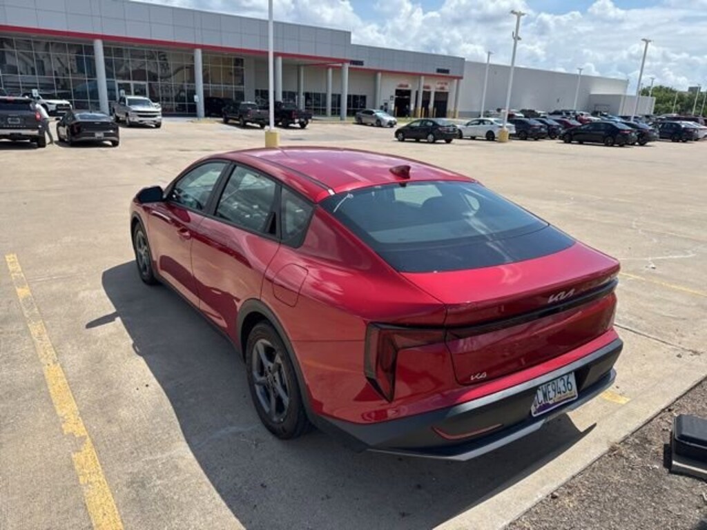 Used 2025 Kia K4 LXS Sedan