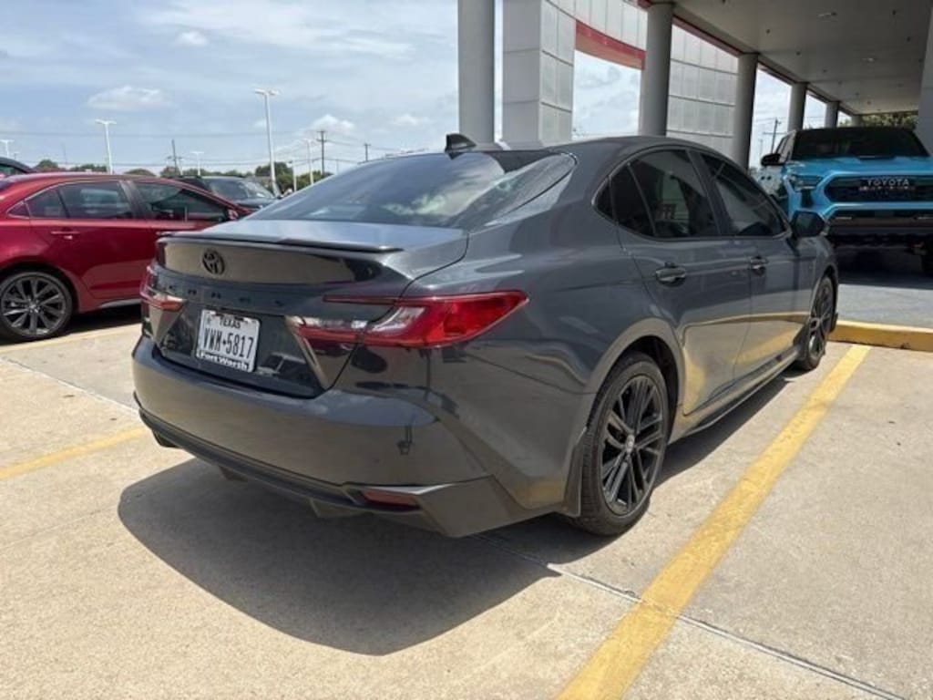 Used 2025 Toyota Camry SE Sedan