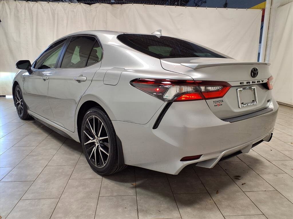 Used 2023 Toyota Camry SE Sedan