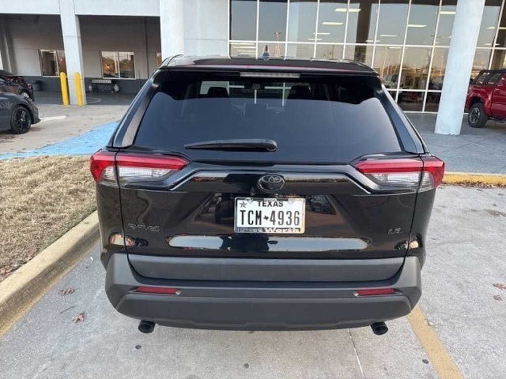 Used 2023 Toyota RAV4 LE SUV