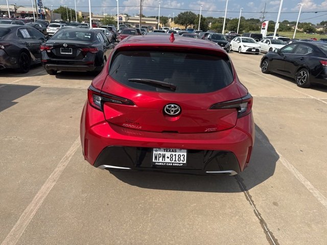 2025 Toyota Corolla XSE photo 3