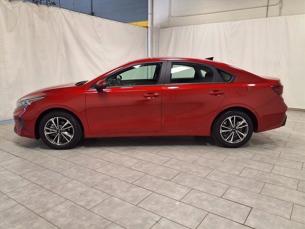 Used 2024 Kia Forte LXS Sedan