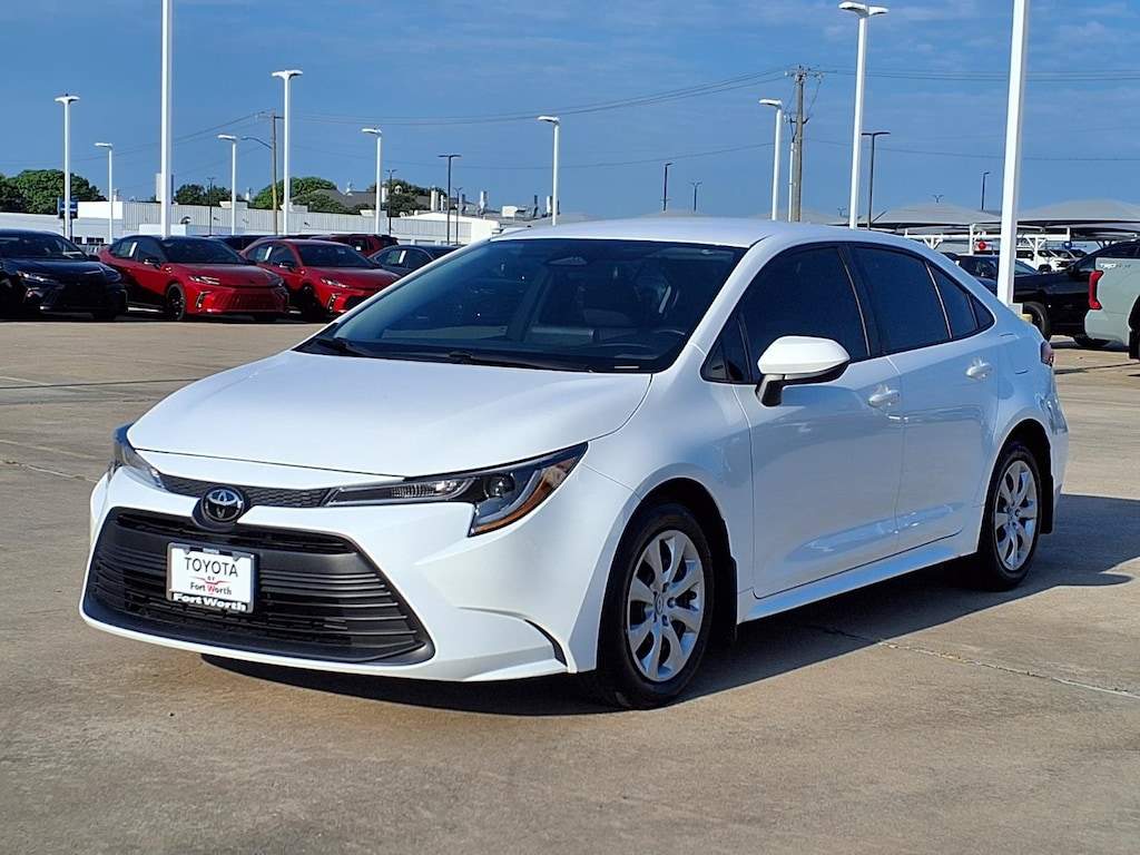 Used 2024 Toyota Corolla LE Sedan