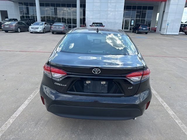 2023 Toyota Corolla LE photo 3