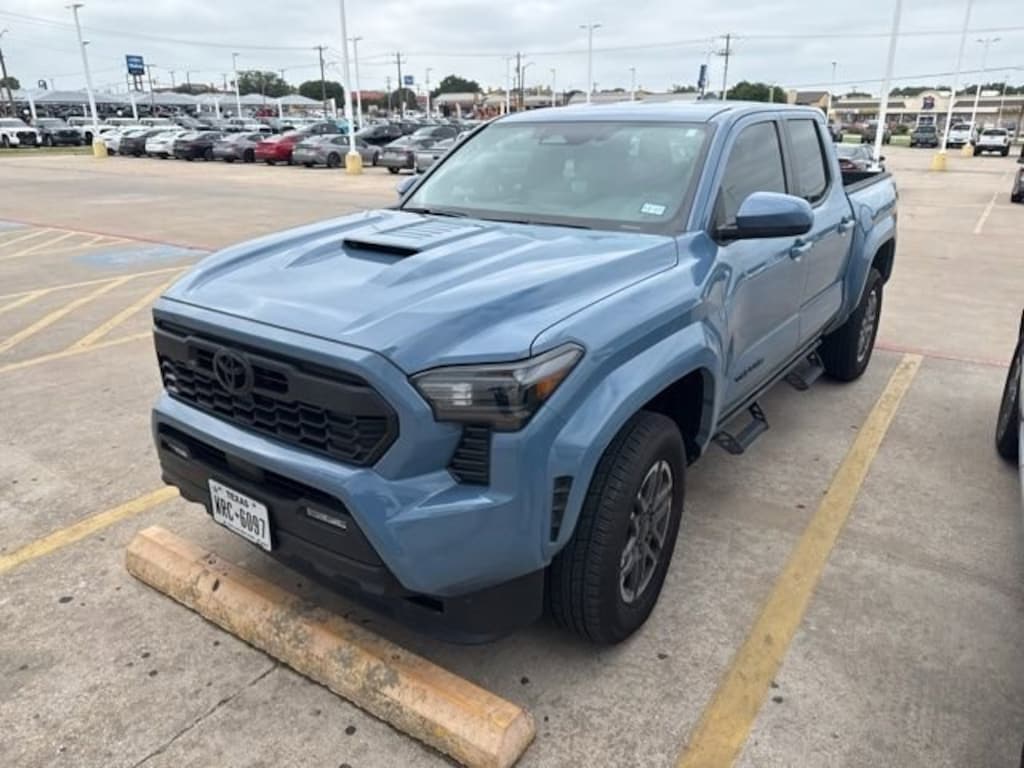 Used 2026 Toyota Tacoma Truck Double Cab