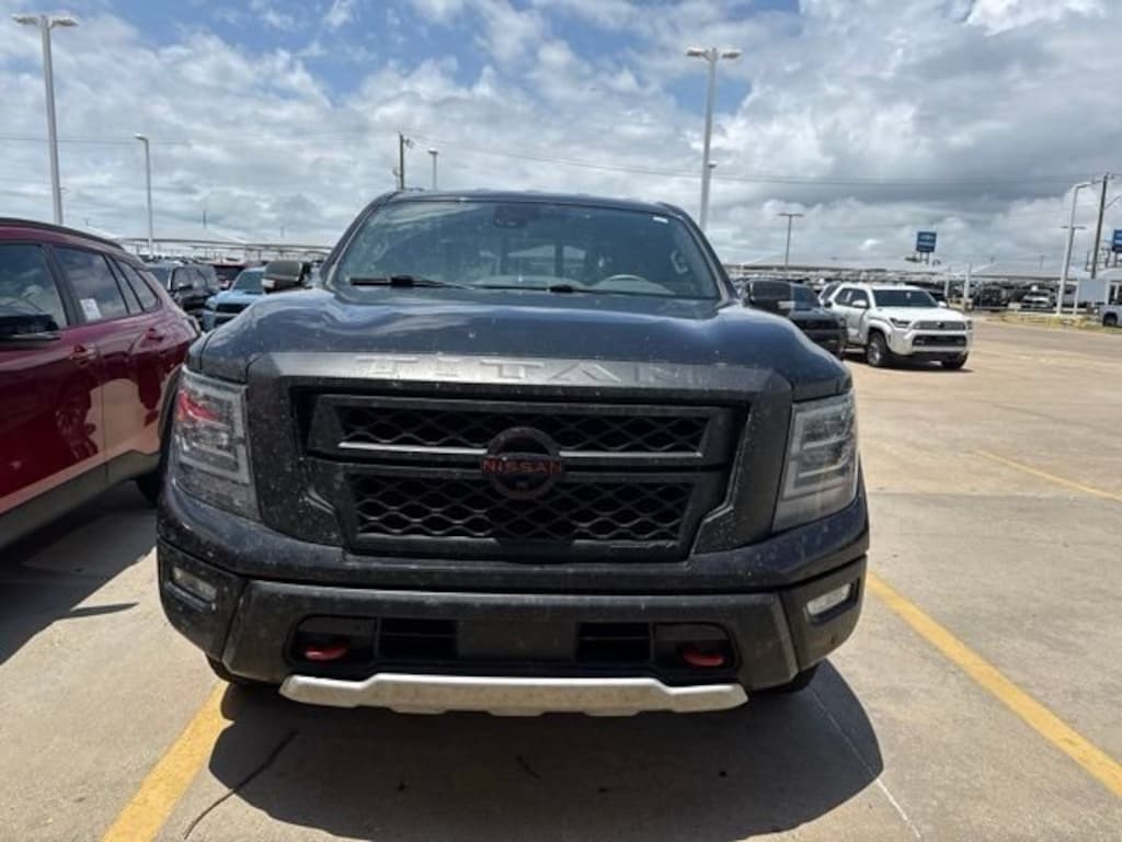 Used 2023 Nissan Titan PRO-4X Truck Crew Cab