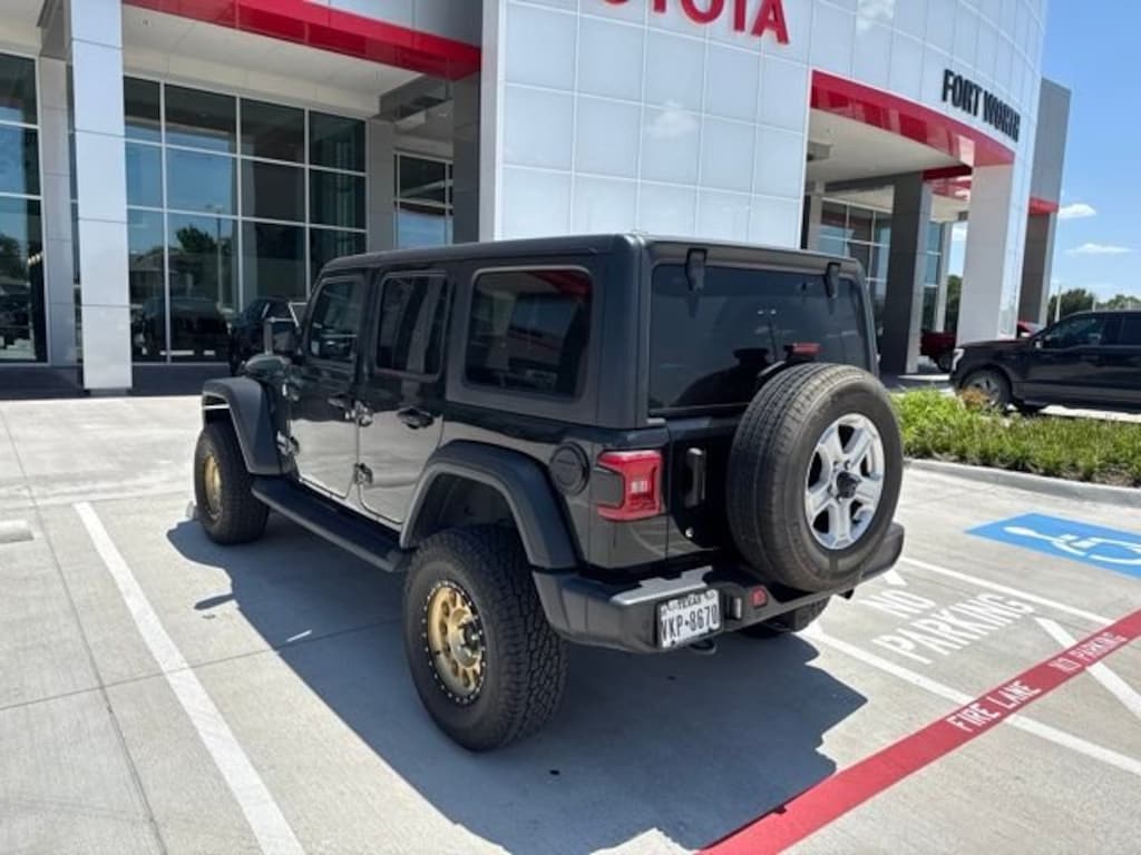 Used 2020 Jeep Wrangler Unlimited Sport SUV