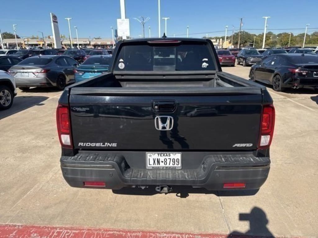 Used 2017 Honda Ridgeline Black Edition AWD Truck Crew Cab
