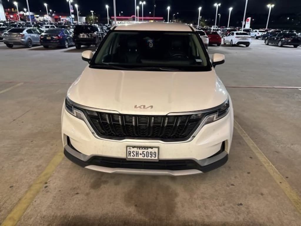 Used 2022 Kia Carnival LXS MPV