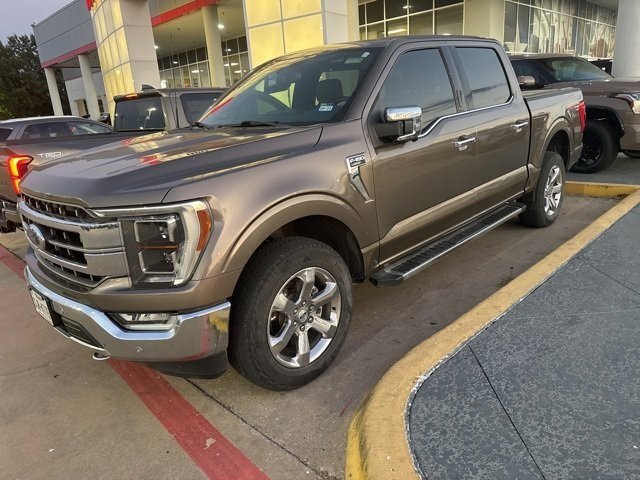 2022 Ford F-150 Lariat photo 2