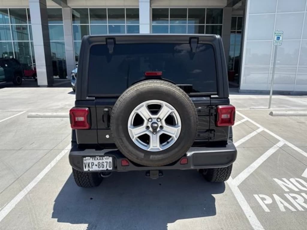 Used 2020 Jeep Wrangler Unlimited Sport SUV